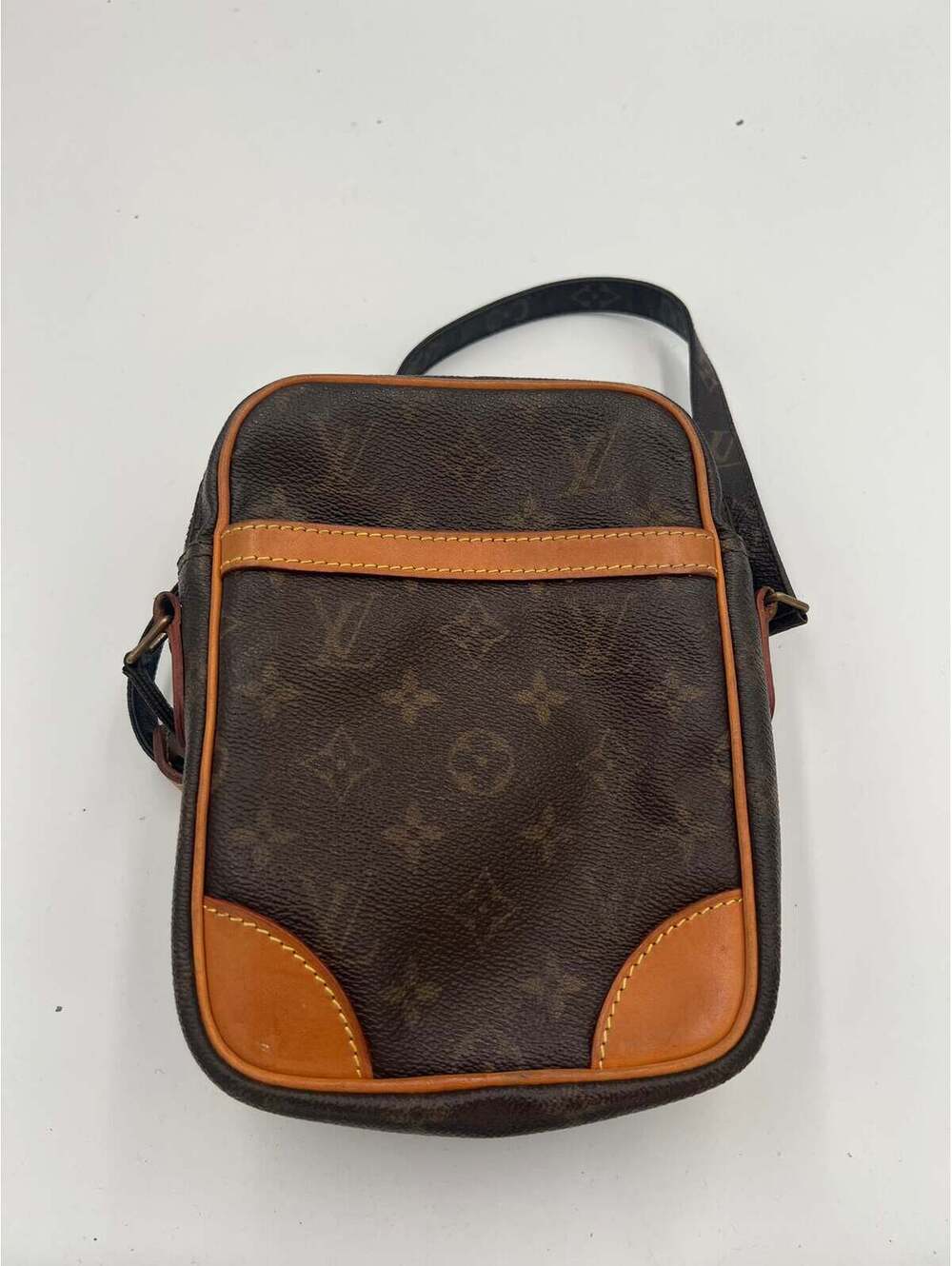Louis Vuitton Camera Bag Authentic Monogram Crossbody